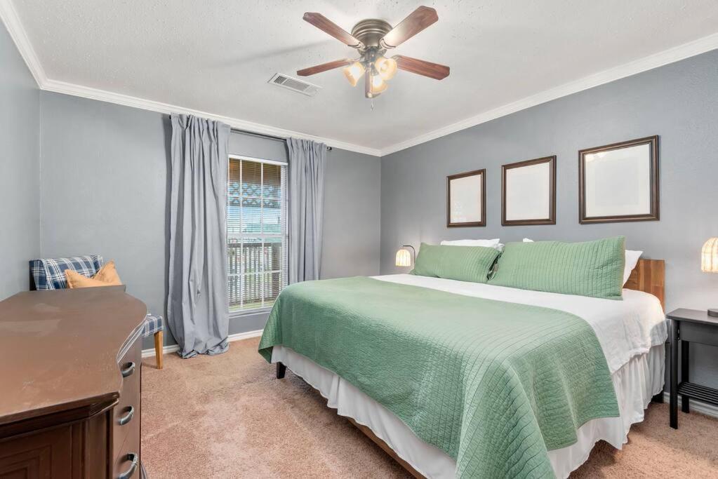 Sunnyside Retreat Apartment Bacliff ภายนอก รูปภาพ